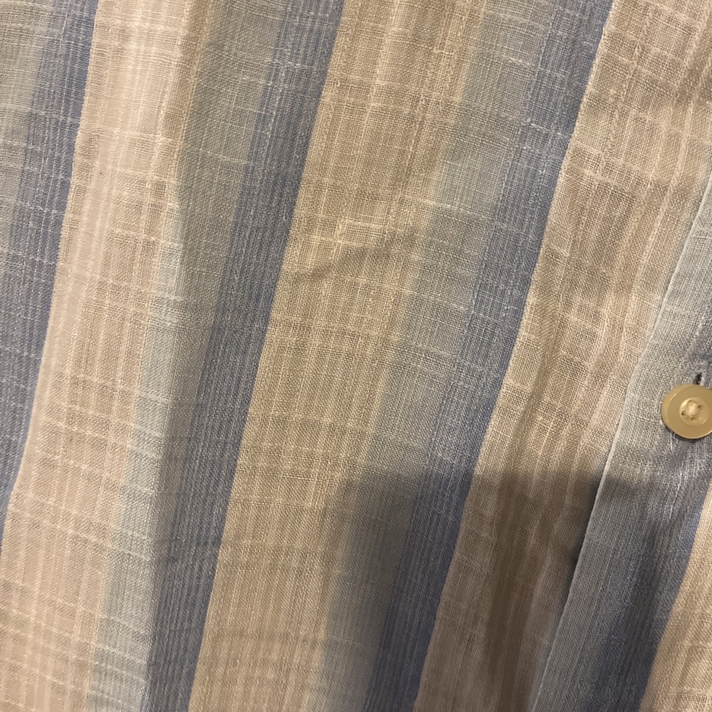 Tommy Bahama Men's Cream and Blue‎ Striped Button Down Shirt linen - Picture 7 of 8